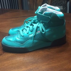 Reebok High Top Sneakers Size 10.5 - Aqua Green